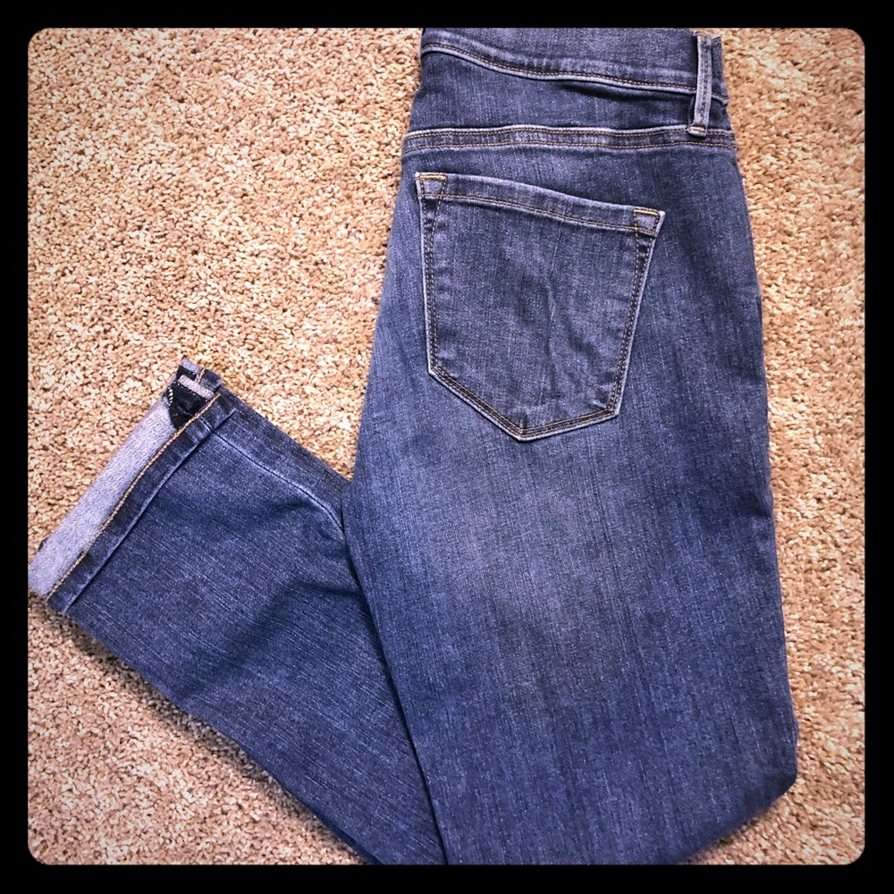 LOFT modern cuffed crop jeans